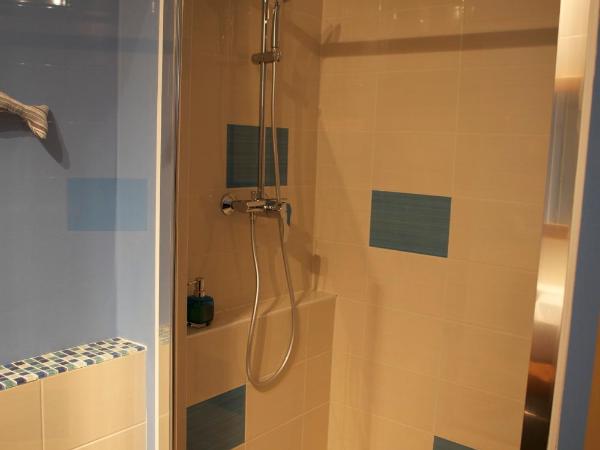 Chambre d'hôtes La Célestine : photo 7 de la chambre chambre double