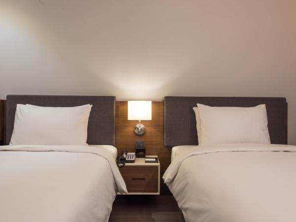 ENA Suite Hotel Namdaemun : photo 2 de la chambre chambre lits jumeaux standard