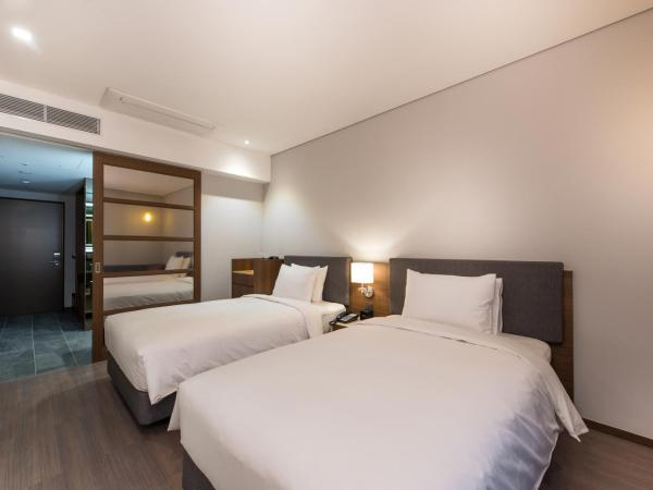 ENA Suite Hotel Namdaemun : photo 1 de la chambre chambre lits jumeaux standard