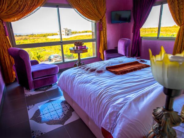 Maison d'hôtes La Ferme AZIZA : photo 5 de la chambre chambre double