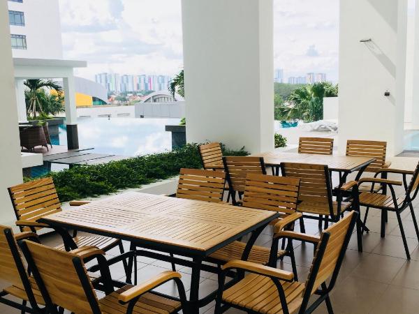 Pinnacle Tower Apartment Stay by Feel Suites : photo 2 de la chambre suite 2 chambres