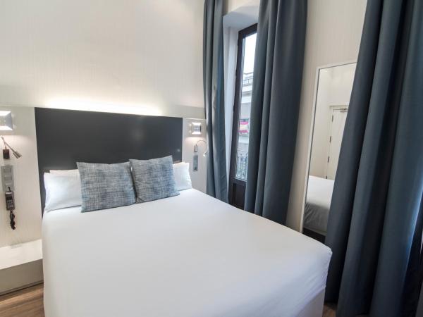 Petit Palace Canalejas Sevilla : photo 3 de la chambre chambre double