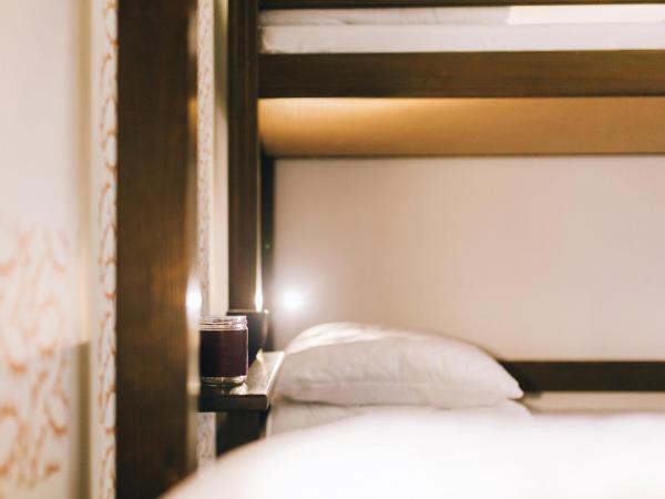 Hostel Dakura : photo 1 de la chambre lit dans dortoir mixte de 10 lits