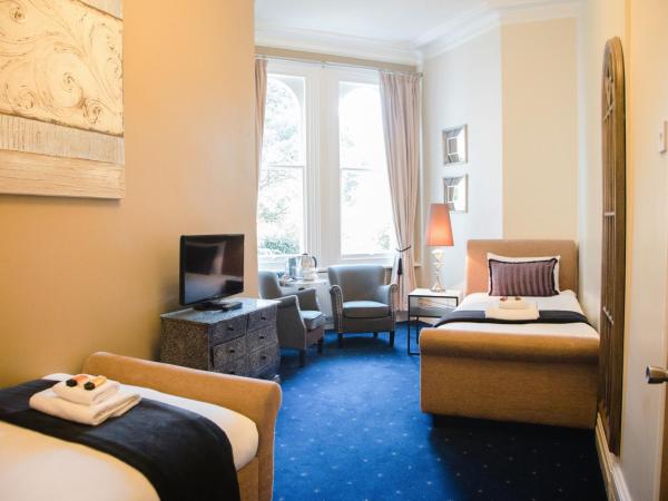 Washington House Hotel : photo 2 de la chambre chambre lits jumeaux avec salle de bains