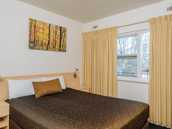 Canning Bridge Auto Lodge : photo 4 de la chambre appartement 1 chambre