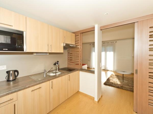 Villa Thermae Thonon-Les-Bains : photo 5 de la chambre suite junior (2 adultes)