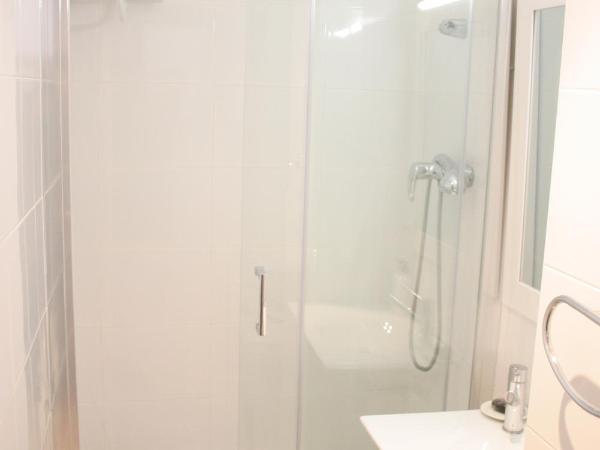 7 Moons Bed & Breakfast : photo 5 de la chambre chambre double avec salle de bains privative extérieure