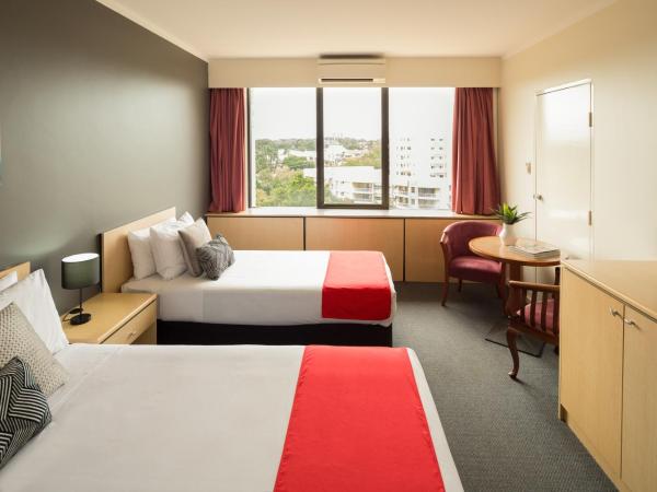 Frontier Hotel Darwin : photo 1 de la chambre chambre triple frontière