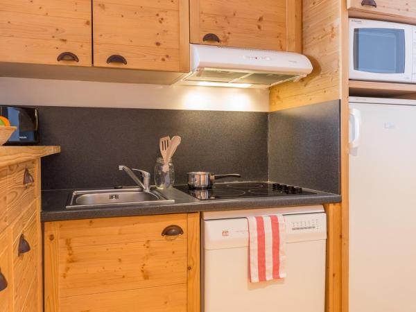 Résidence Pierre & Vacances Aconit : photo 4 de la chambre appartement 1 chambre avec balcon (5 personnes)