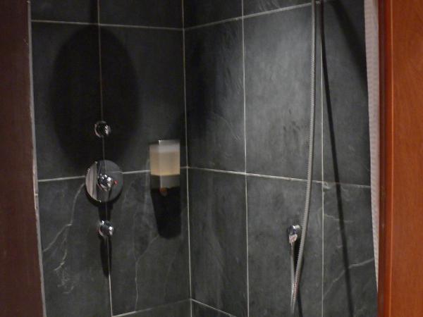 B&B Le Coquin : photo 6 de la chambre chambre double ou lits jumeaux - vue sur rivière