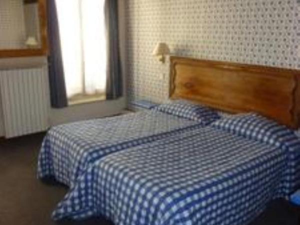 Hotel du Lys : photo 2 de la chambre chambre lits jumeaux