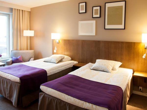 Best Western Plus Hotel Plaza : photo 5 de la chambre chambre lits jumeaux deluxe