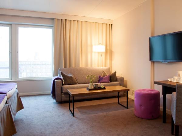 Best Western Plus Hotel Plaza : photo 8 de la chambre chambre familiale