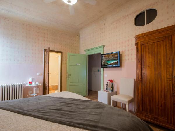 Villa Sant'Andrea : photo 3 de la chambre chambre deluxe double ou lits jumeaux