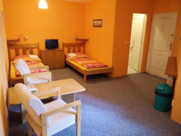 Pension Dobroucky : photo 3 de la chambre chambre triple