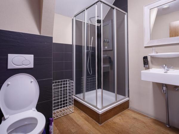 Hotel Santa Maria : photo 3 de la chambre chambre simple Économique avec salle de bains commune