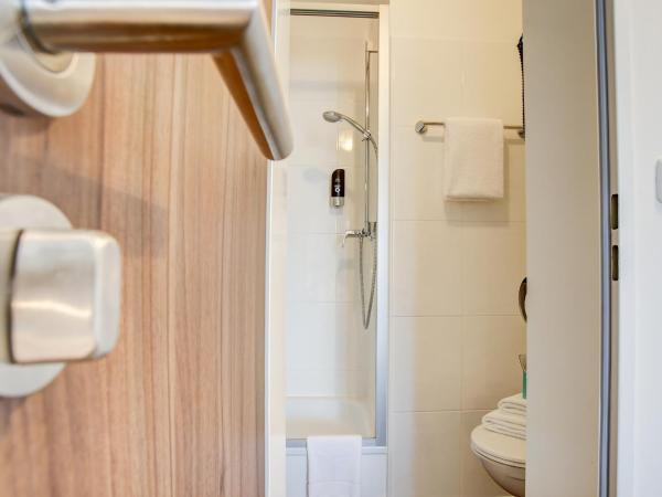 Hotel West : photo 5 de la chambre chambre simple