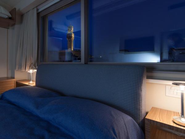 Le Stanze degli Amidei : photo 6 de la chambre suite junior avec terrasse - sur 2 niveaux