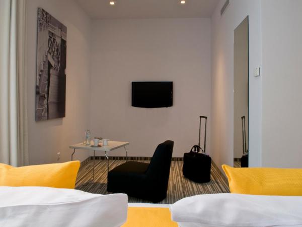 Park Inn By Radisson Budapest : photo 4 de la chambre suite junior
