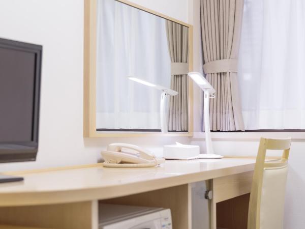 HOTEL MYSTAYS Higashi Ikebukuro : photo 3 de la chambre superior semi double - smoking - house keeping is optional with additional cost