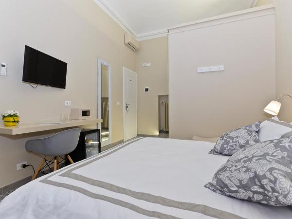 TOHOUSE Rooms : photo 8 de la chambre chambre double