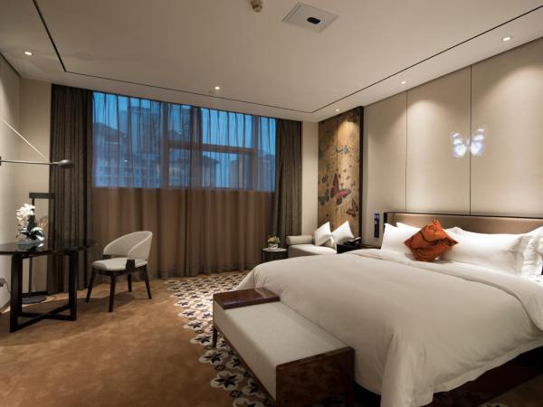 Paco Hotel Dongpu Guanghzou -Free Shuttle Bus for Canton Fair : photo 1 de la chambre chambre lit king-size premium