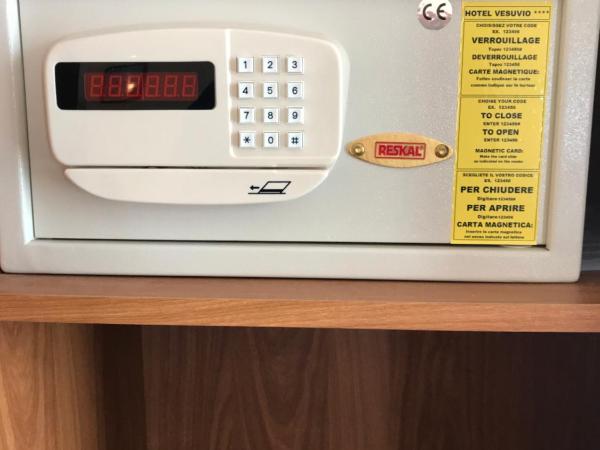 Hôtel Vesuvio : photo 4 de la chambre chambre double avec balcon