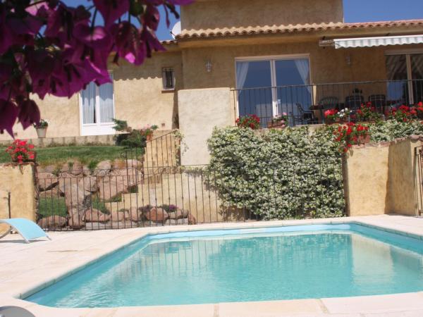 Locations Résidence Rocca Rossa Palombaggia : photo 5 de la chambre bungalow 1 chambre