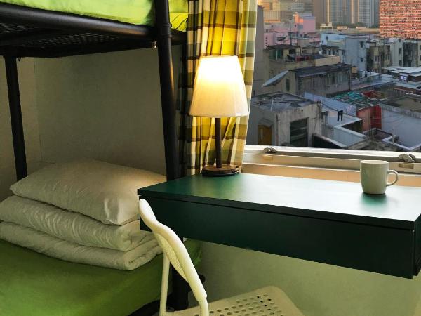 Yesinn @YMT : photo 2 de la chambre hébergement confort avec lit superposé et salle de bains privative