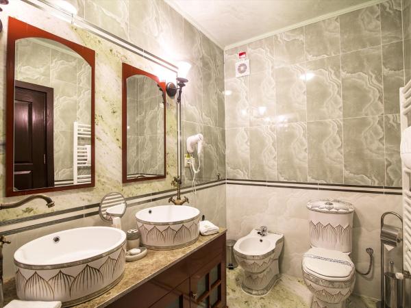 Rubezahl-Marienbad Luxury Historical Castle Hotel & Golf-Castle Hotel Collection : photo 4 de la chambre hébergement double junior