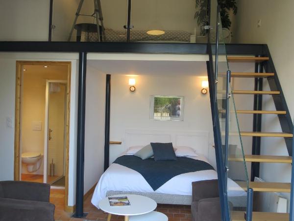 Chambre D' Hôtes La Lucasserie : photo 1 de la chambre chambre familiale avec douche