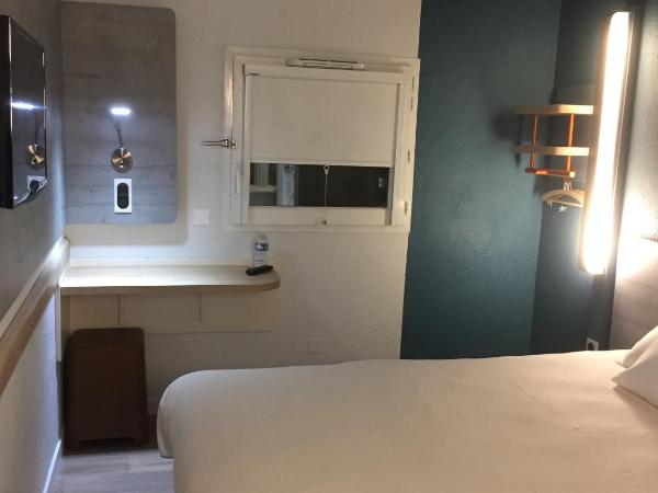 Ibis Budget Le Havre Les Docks : photo 7 de la chambre chambre lit queen-size 