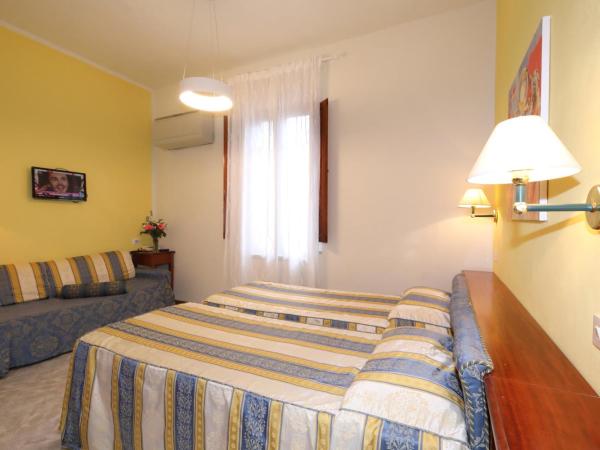 Hotel Moderno : photo 1 de la chambre chambre triple