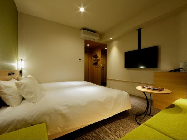 Candeo Hotels Tokyo Shimbashi : photo 3 de la chambre chambre lits jumeaux