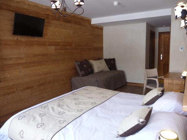 Chalet-Hôtel Le Beausoleil, The Originals Relais : photo 9 de la chambre chambre triple