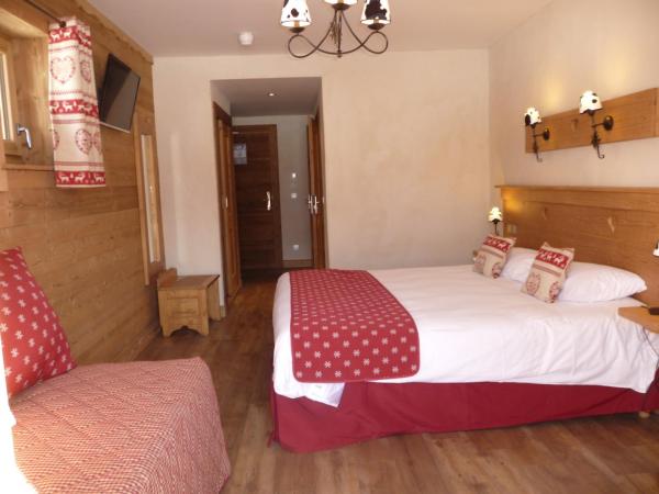 Chalet-Hôtel Le Beausoleil, The Originals Relais : photo 4 de la chambre chambre triple