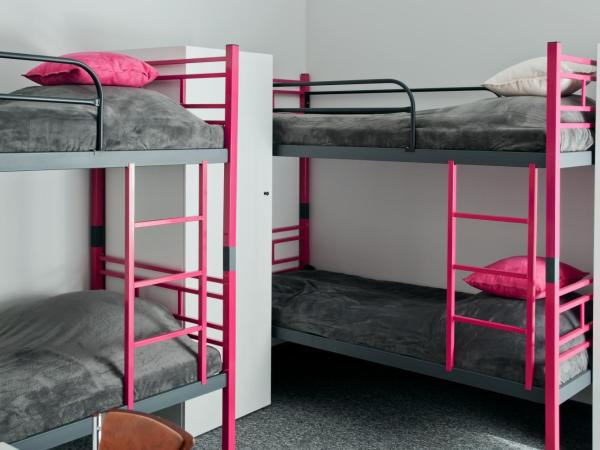 Rodmos Hostel : photo 3 de la chambre lit superposé dans dortoir mixte