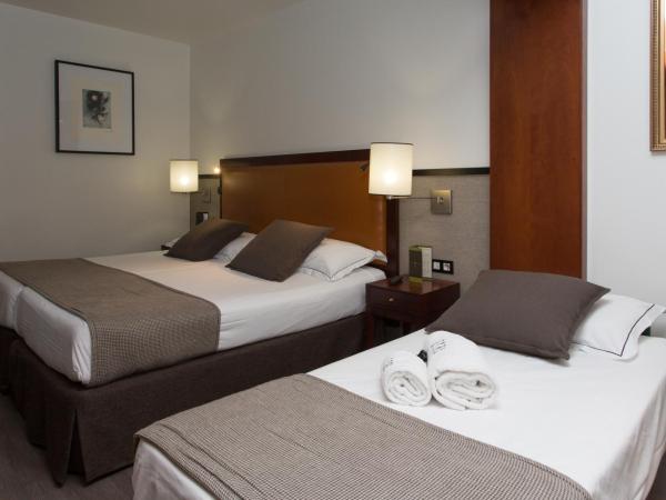 Hotel Balmoral : photo 6 de la chambre chambre double ou lits jumeaux avec lit d'appoint