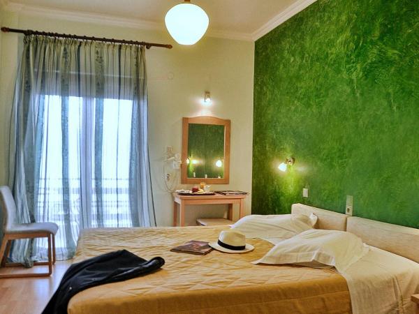 Hotel Atlantis : photo 10 de la chambre chambre double ou lits jumeaux - vue sur mer