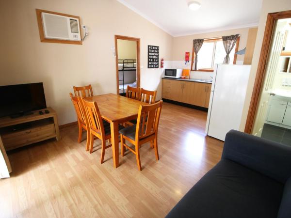 Adelaide Brownhill Creek Tourist Park : photo 7 de la chambre appartement 3 chambres