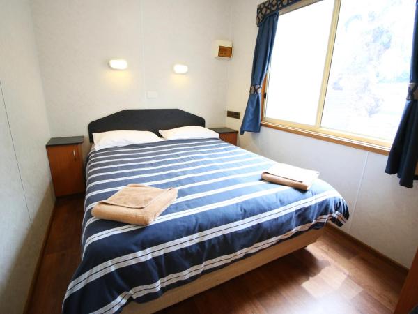 Adelaide Brownhill Creek Tourist Park : photo 7 de la chambre chalet 2 chambres