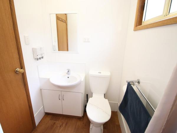 Adelaide Brownhill Creek Tourist Park : photo 10 de la chambre chalet 2 chambres
