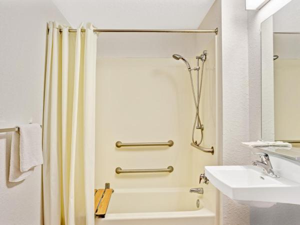 Knights Inn Jacksonville at Dix Ellis Trail : photo 5 de la chambre chambre lit king-size - non-fumeurs