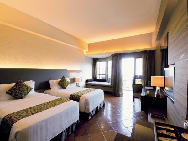 Thistle Port Dickson Resort : photo 4 de la chambre chambre lits jumeaux deluxe - côté mer