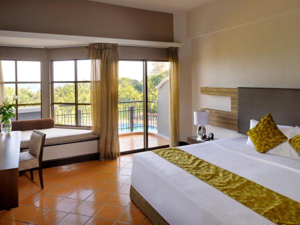 Thistle Port Dickson Resort : photo 1 de la chambre chambre lit king-size deluxe - côté mer