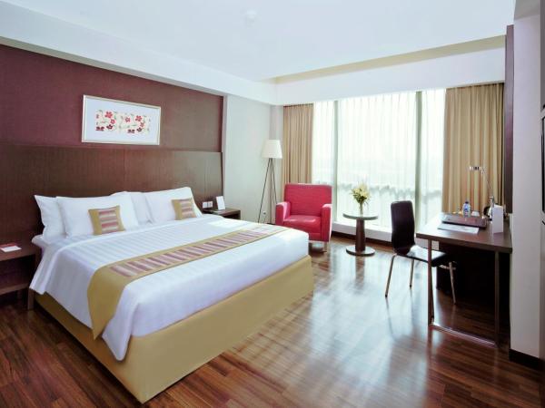 The Alana Surabaya : photo 1 de la chambre chambre double premier