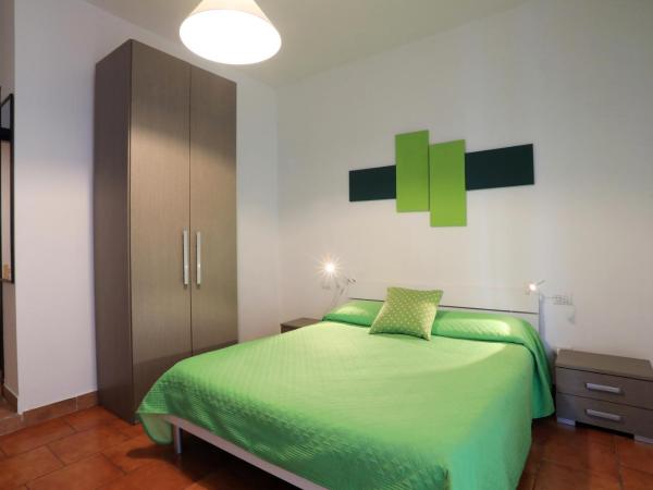 Primo Piano Guesthouse - Bari Policlinico : photo 3 de la chambre chambre double avec salle de bains privative