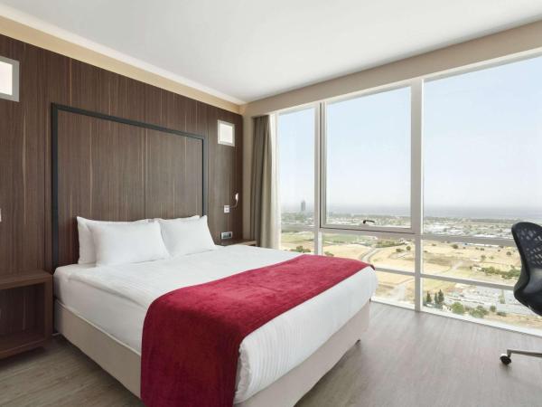 Ramada Encore by Wyndham Izmir : photo 1 de la chambre business room with seaview