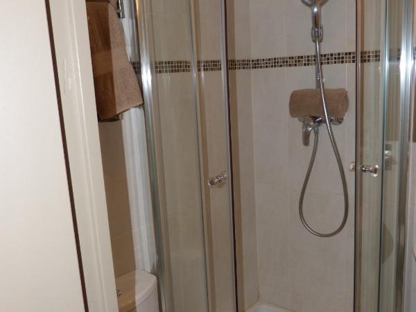 Hotel Little Regina : photo 3 de la chambre suite familiale