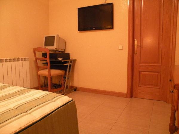 Hostal Benamar : photo 4 de la chambre chambre double ou lits jumeaux